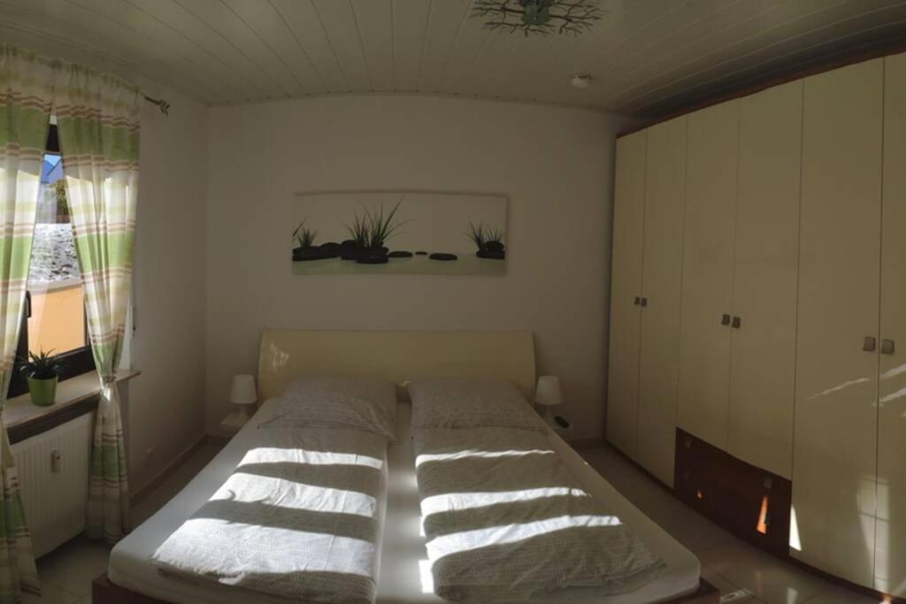 Schoene Wohnung In Ruhiger Zentraler Lage Rodgau Exteriör bild